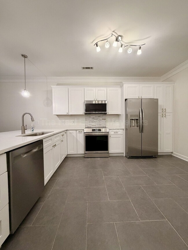 Photo - 3190 Waterfront Dr