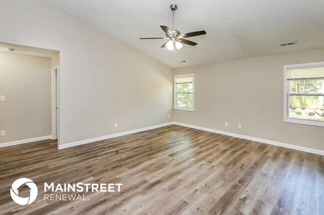 Photo - 6145 Loch Arbor Ln