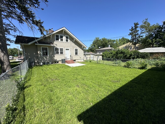 Photo - 726 W 26th St