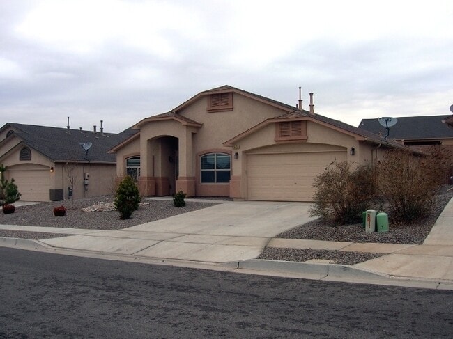 Photo - Beautiful 4 Bedroom Home in Rio Rancho