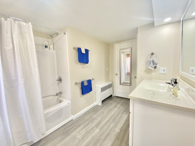 Photo - 1025 Cherry St