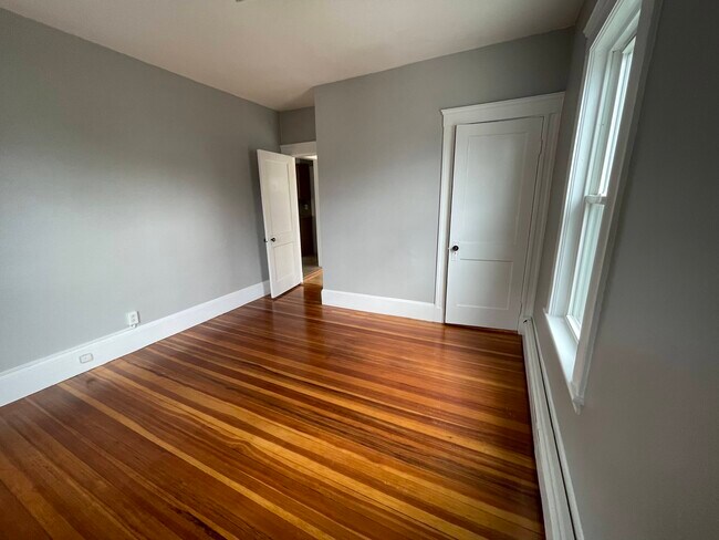 Bedroom 1 - 47 Pearl St Unit 2