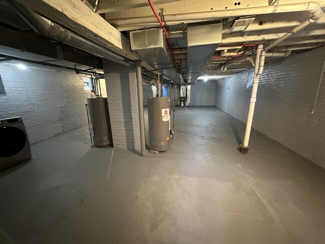 Basement - 349 Westminster St Unit 349