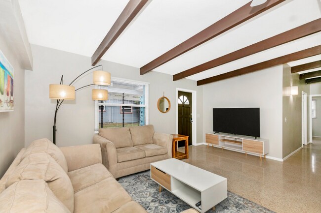 Photo - 1502 Chandler Ave