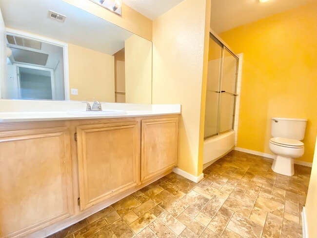 Photo - BEAUTIFUL 1 BEDROOM CONDO IN GATED COMMUNITY WITH POOL, SPA & CLUBHOUSE