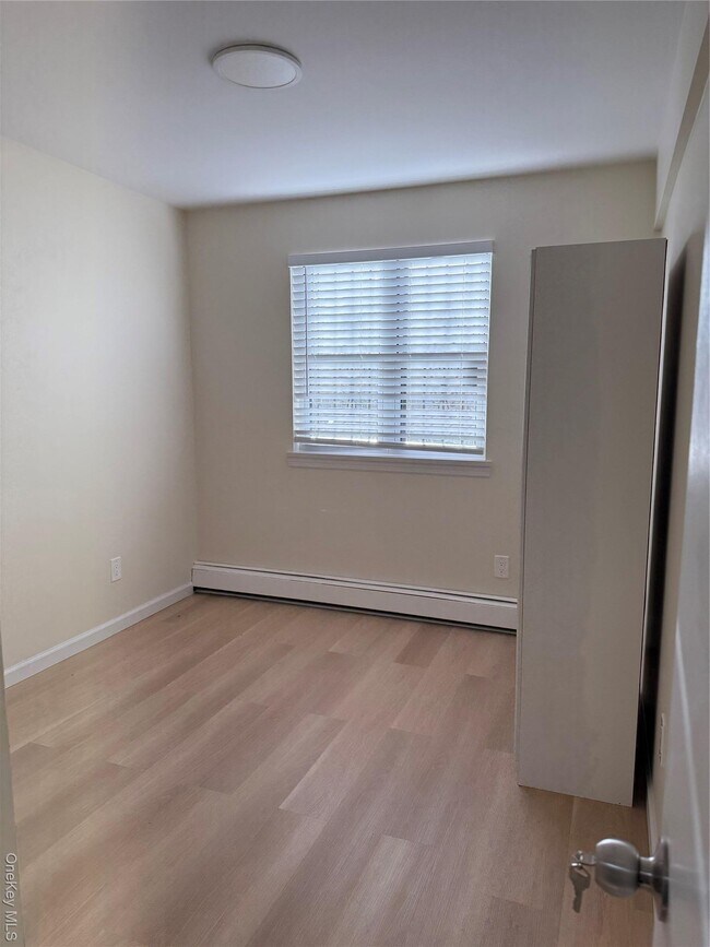 Photo - 41-35-41149 149th Pl Unit 2nd FL