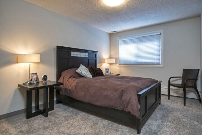 Photo - Birchgrove Manor Unité 961