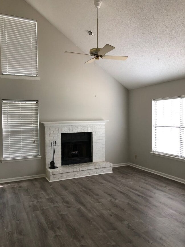 Photo - Cute 2 bedroom, 2 bath