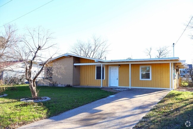 Building Photo - Remodeled Austin home with Amazing Location!