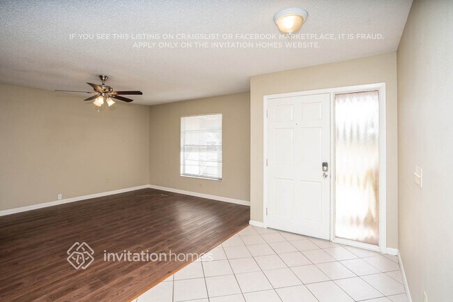 Photo - 916 Tarawood Ln