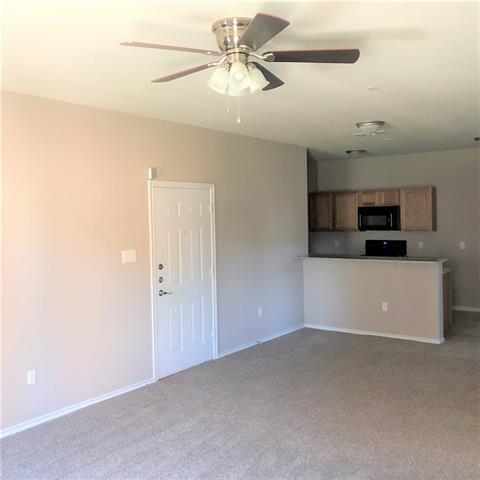 Photo - 512 E Hazelwood St Unit B