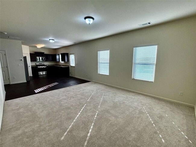 Photo - 343 Merigold Way