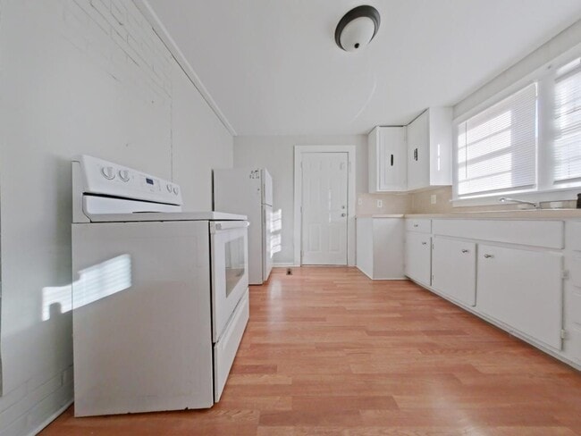 Photo - 197 Spring Garden Cir