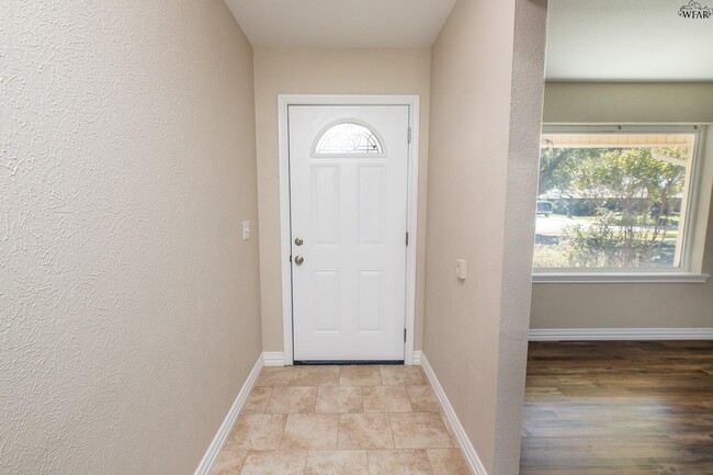 Photo - 1046 Jan Lee Dr