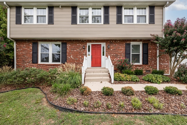 Photo - 924 Saundersville Ferry Rd