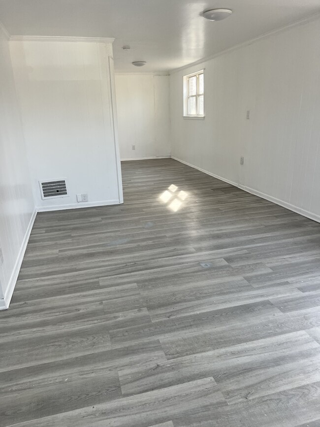 Photo - 51 Madison Dr