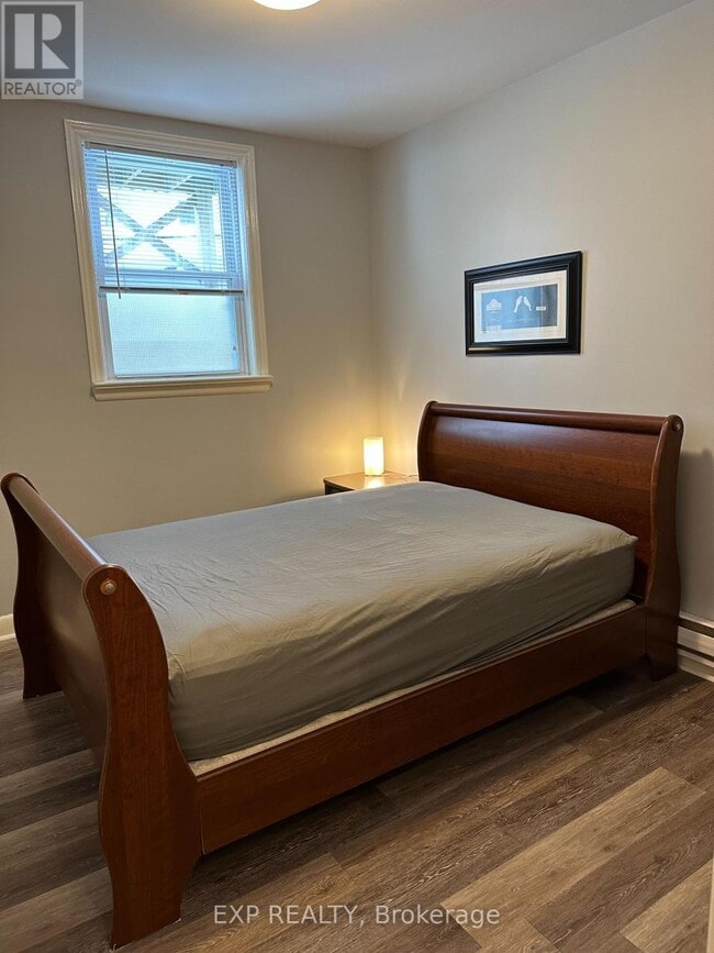 Photo - 242 Bridge St Unit 1