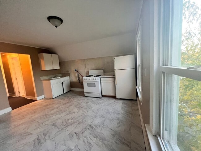 Photo - 255-255 Orchard St Unit 3