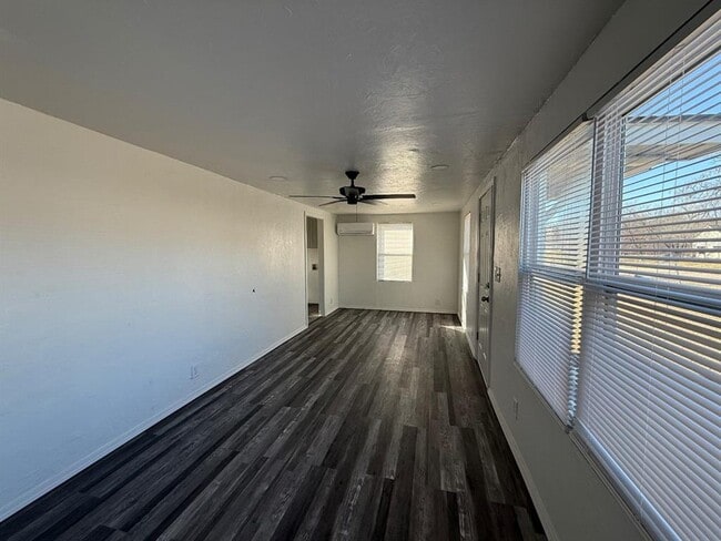 Photo - 4400 NE 16th Terrace