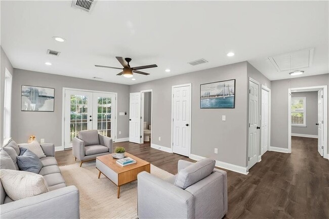 Photo - 2866 Belvedere Ln