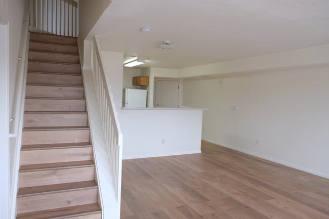 Photo - 1441 S Danube Way Unidad #104