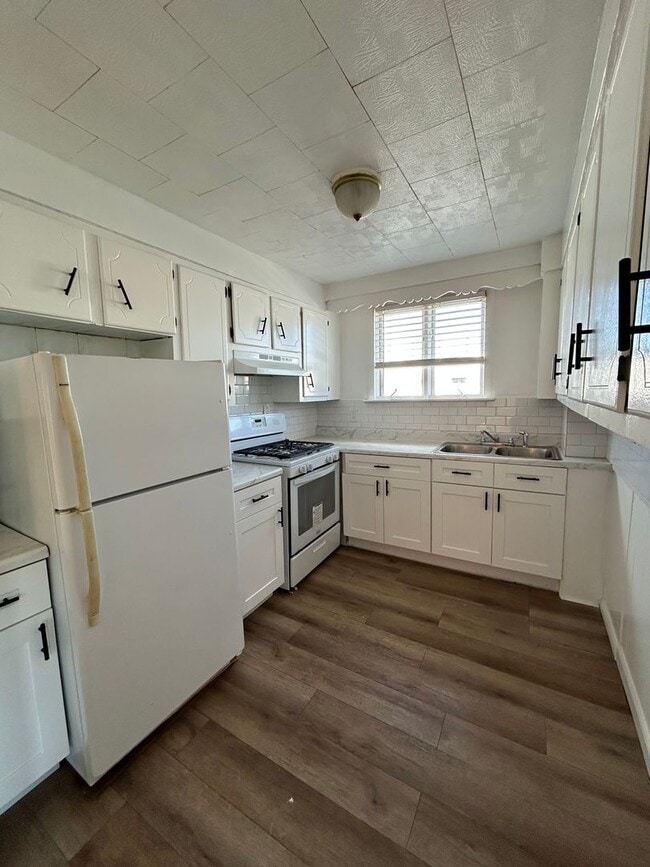 Photo - 90 Montaup St Unit 2