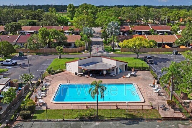 Photo - 2095 Sunset Point Rd Unit 2504