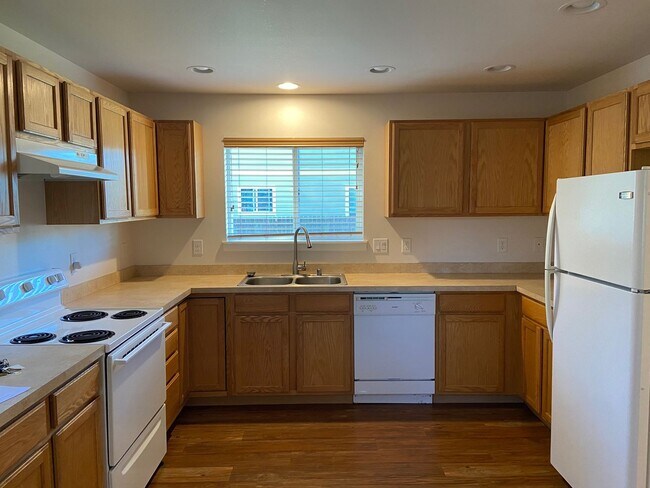 Photo - 804 Freda Ave Unit B