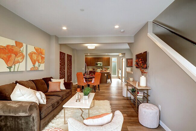 Photo - 15003 12th Pl W