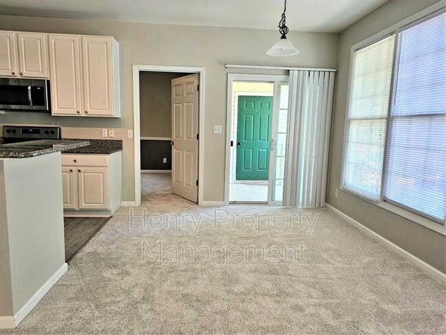 3321 Kudrow Ln