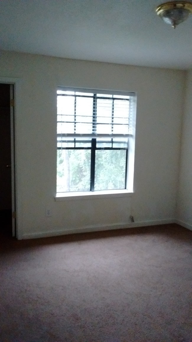 Photo - 1102 Verde Dr Unit Bi-level apt. Bryan TX