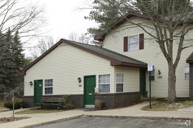 Bridgeport Apartments - Bridgeport Apartments