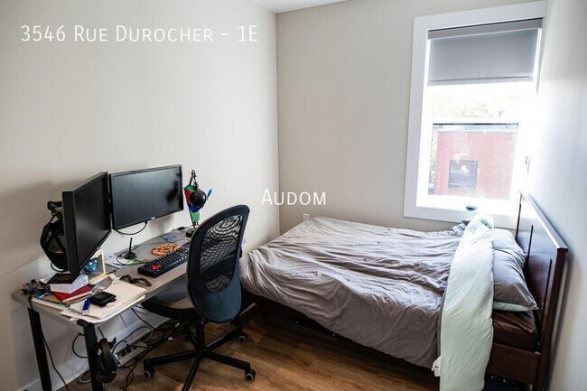 Photo - 3546 Rue Durocher Unit 1E