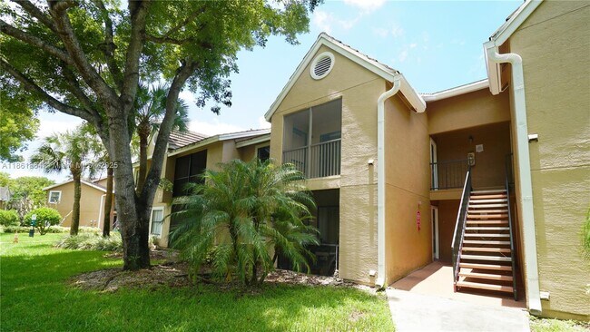 Building Photo - 15570 SW 105th Ln Unit 1716 Rental