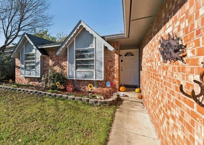 Photo - 330 S 164th E Pl