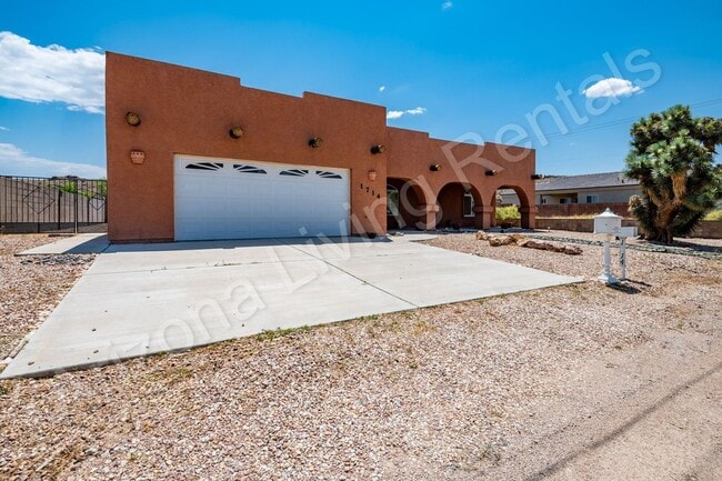 Photo - BEAUTIFUL SOUTHWEST HOME