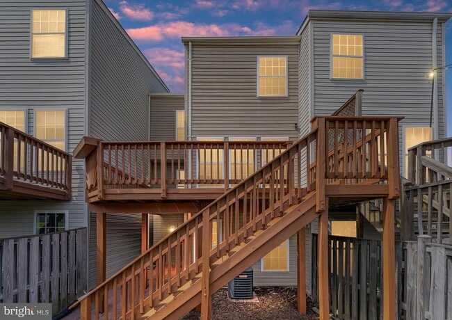 Photo - 7102 Finch Ln