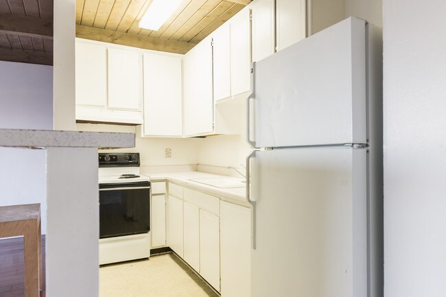 Photo - Ocean View Apartments