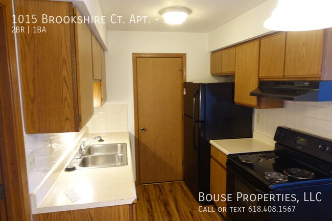 Photo - 1015 Brookshire Ct Unit B