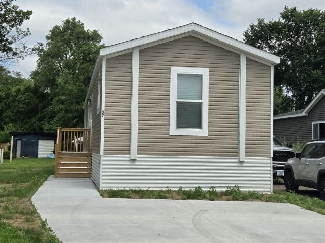 Photo - 137 113th Square NE