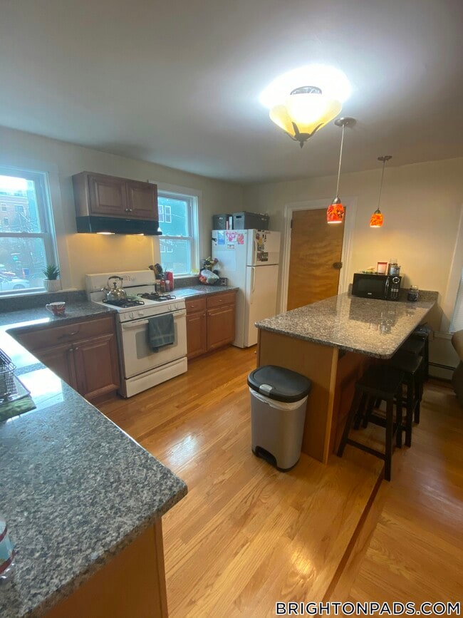 Photo - 345 Market St Unidad 2