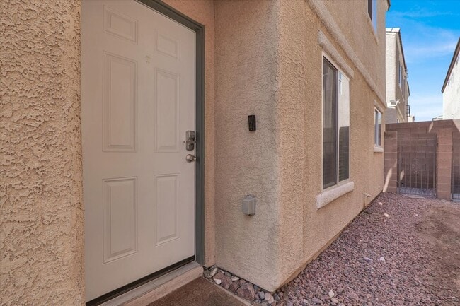 Photo - 6909 Graceful Cloud Ave