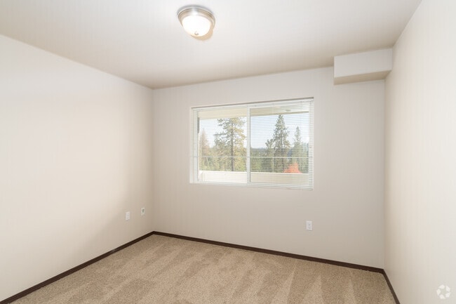 3BR, 2BA - 1162SF - Bedroom
