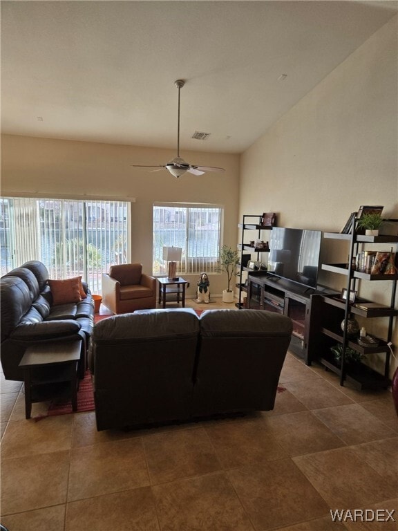 Photo - 2048 Lago Grande Pl