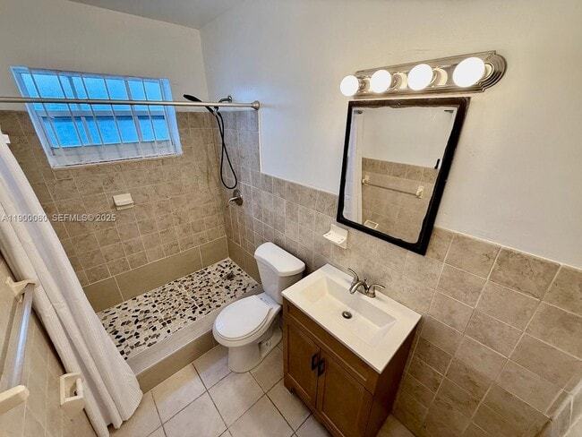 Photo - 8000 Tatum Waterway Dr Unit 1