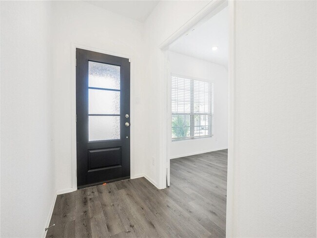 Photo - 3431 Autumn Russet Trl