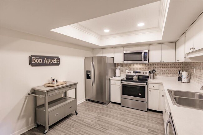 Photo - 1055 W Peppertree Dr Unidad 302AA