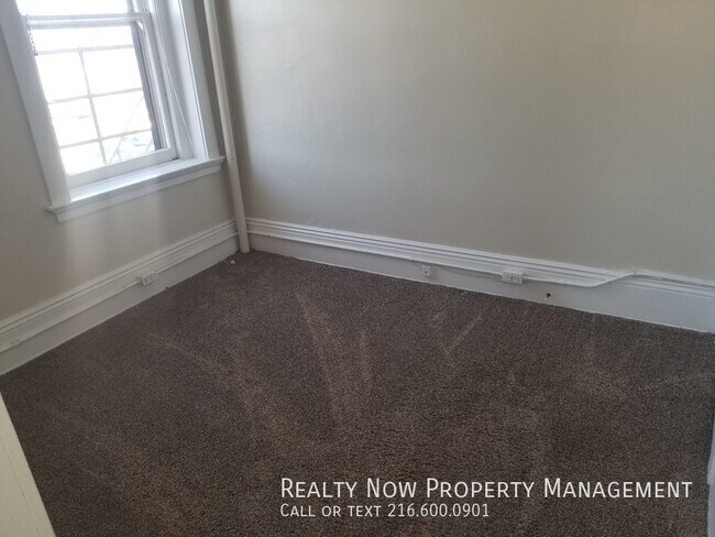 Photo - 1 bedroom suite in downtown Willoughby Unit 17