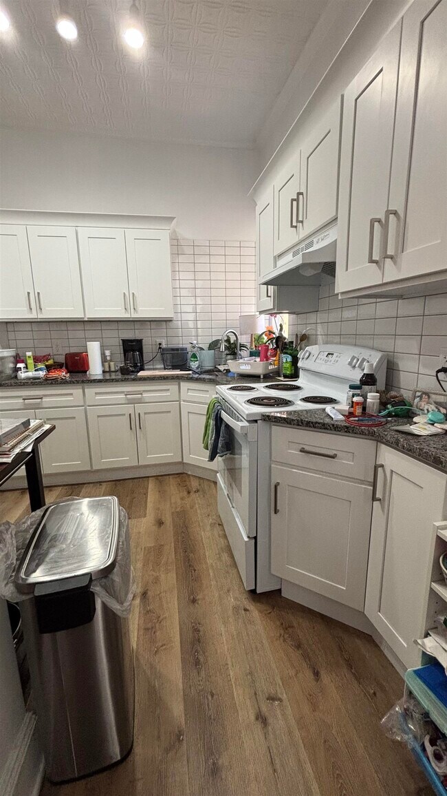 Photo - 136A Sherman Ave