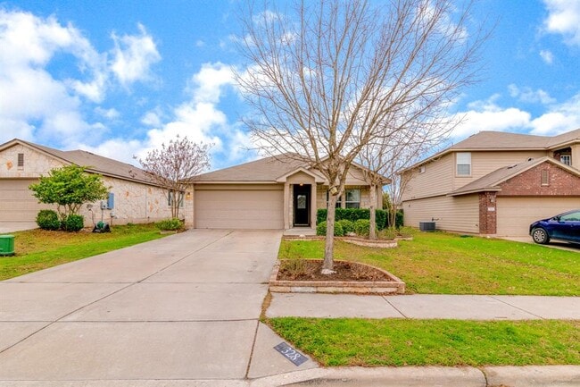 Photo - 328 Baldwin St